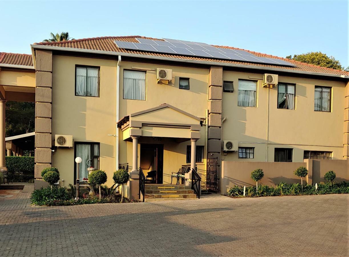Constantia Manor Guest House Pretoria-Noord Extérieur photo